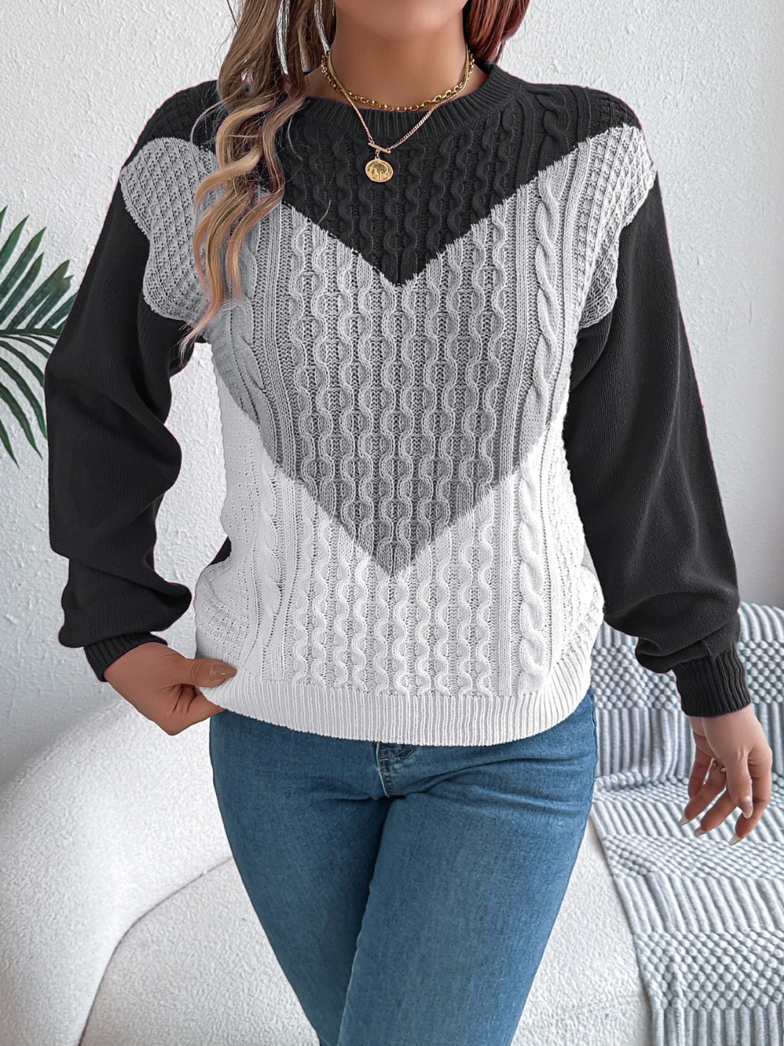 Contrast Round Neck Long Sleeve Sweater - Rochelle's House LLC