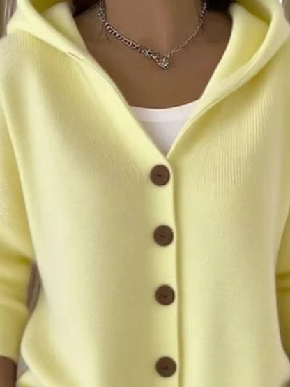 Lifestyle image of product styled for a chic daytime look