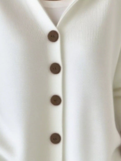 Lifestyle image of product styled for a chic daytime look