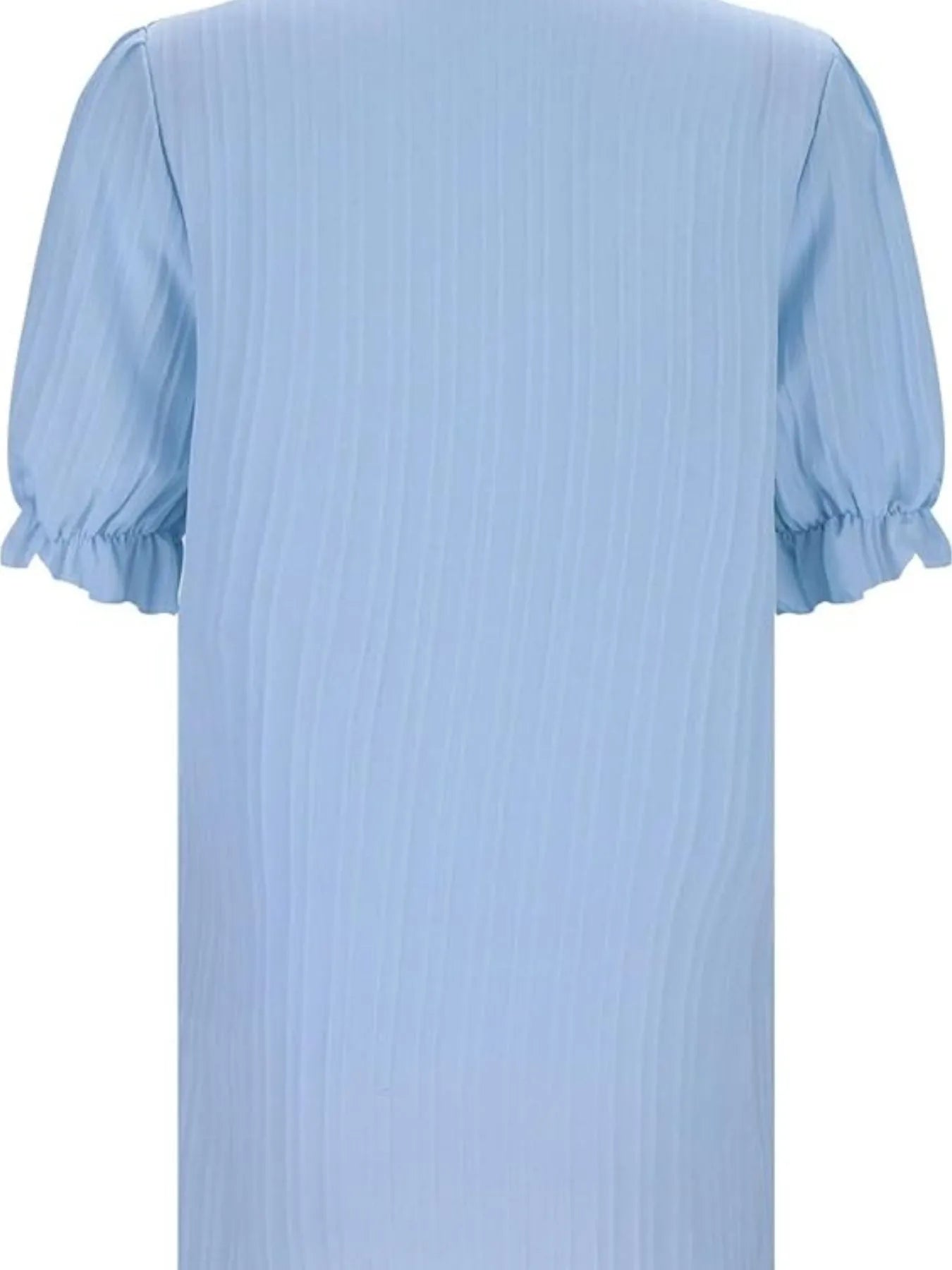 Lifestyle image of product styled for a chic daytime look