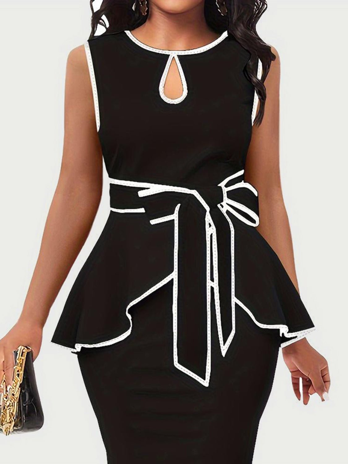Plus Size Cutout Contrast Sleeveless Dress - Rochelle's House LLC