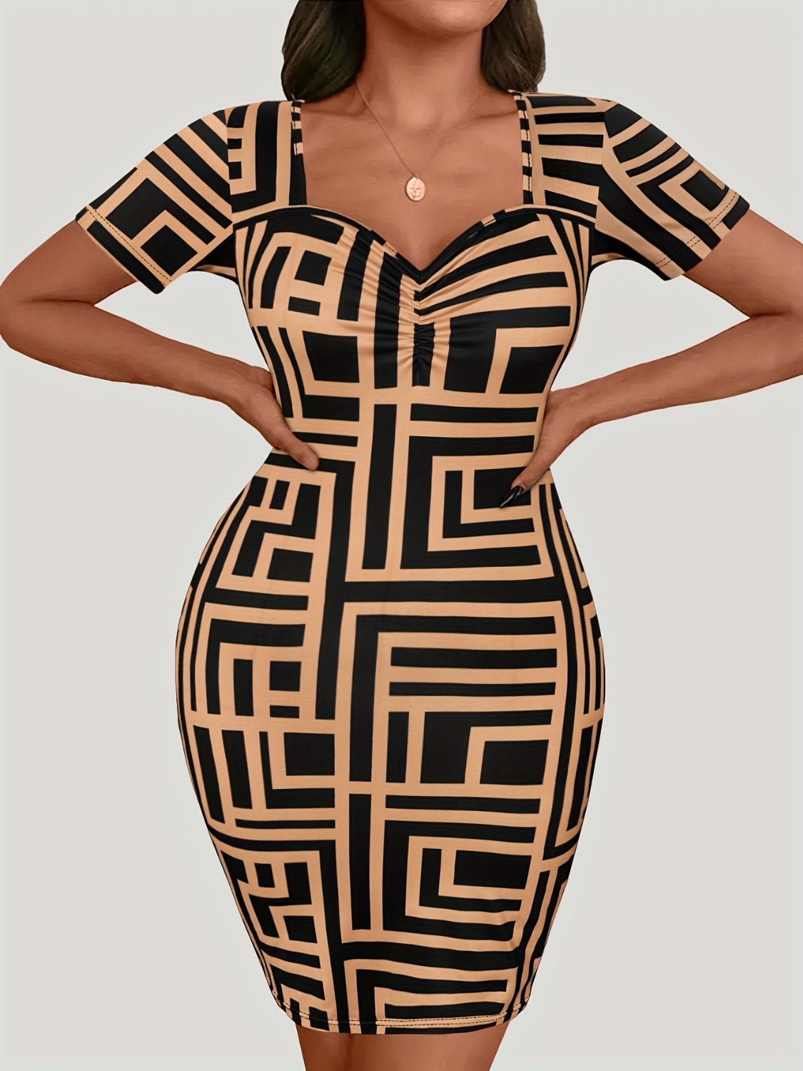 Plus Size Sweetheart Neck Short Sleeve Mini Dress - Rochelle's House LLC