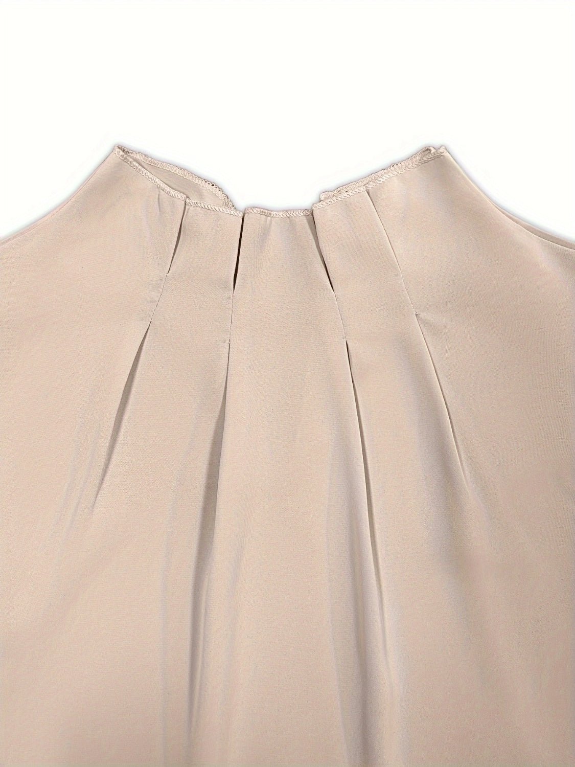 Lifestyle image of product styled for a chic daytime look