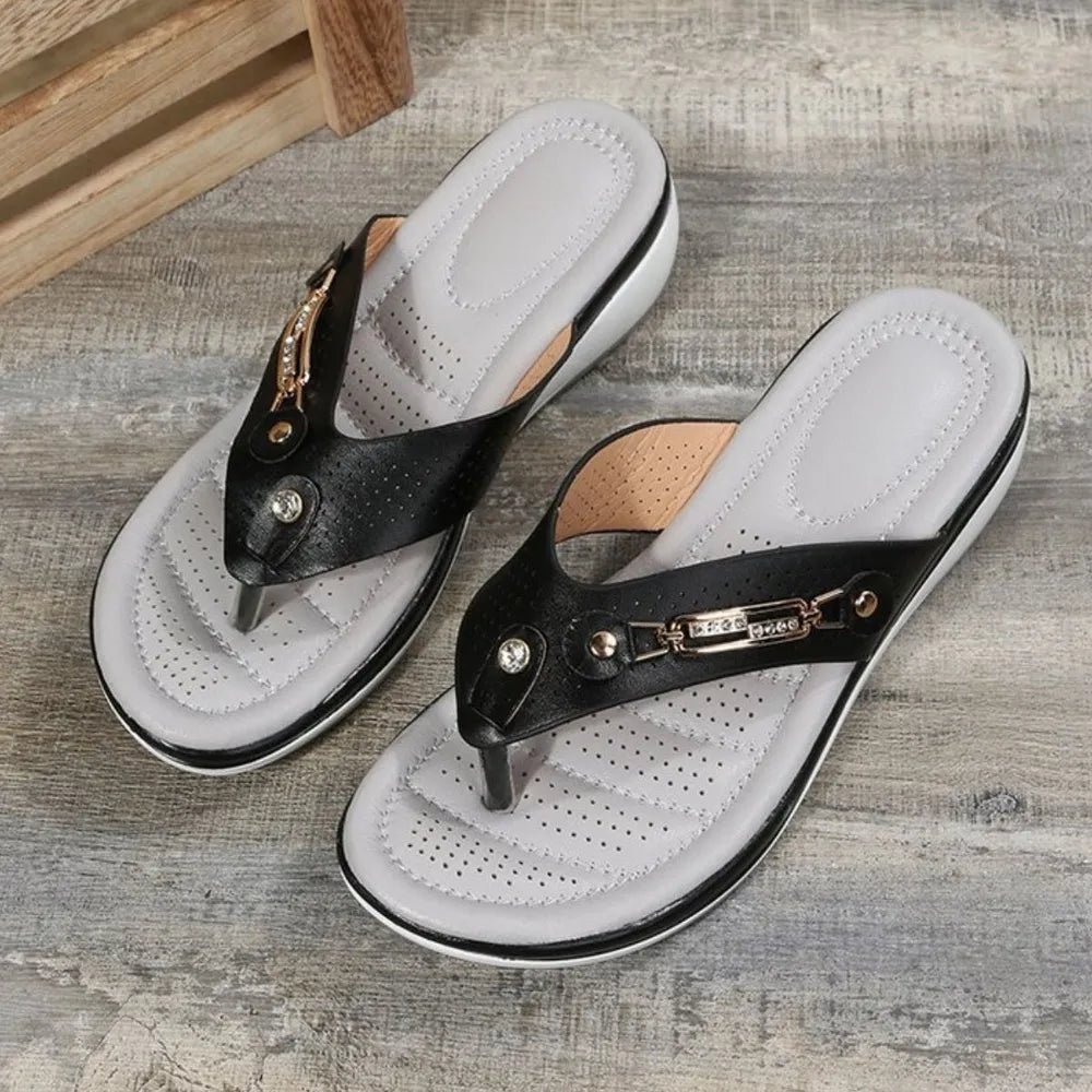 Lifestyle image of product styled for a chic daytime look