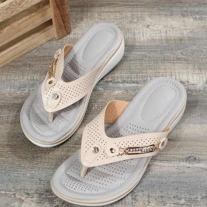 Back view of product with easy, flowy drape