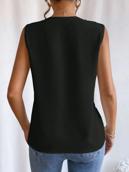 Lifestyle image of product styled for a chic daytime look